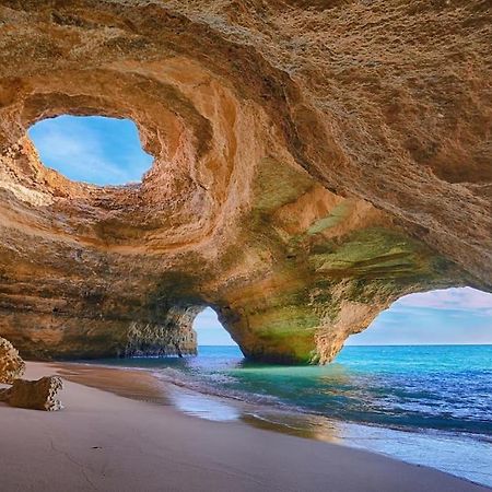 Carvoeiro Apartment - Walk To Beach Екстер'єр фото