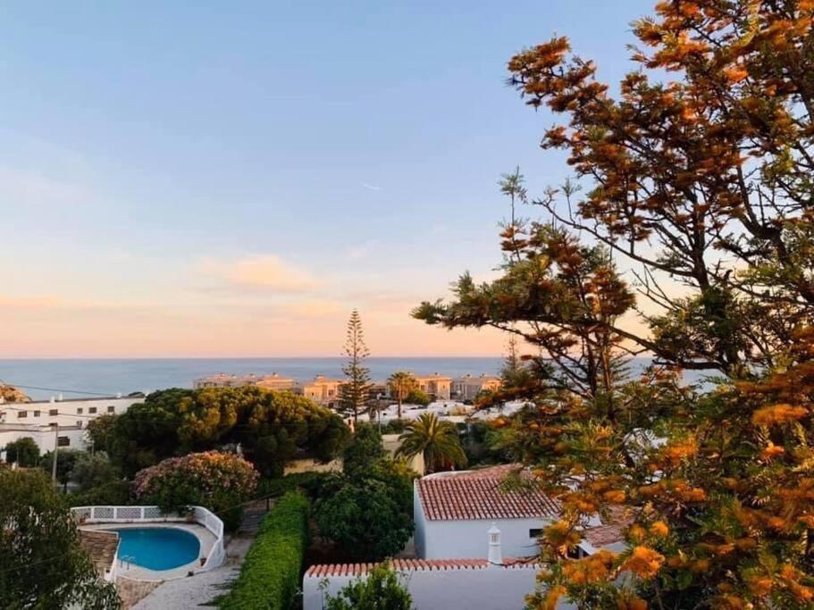 Carvoeiro Apartment - Walk To Beach Екстер'єр фото