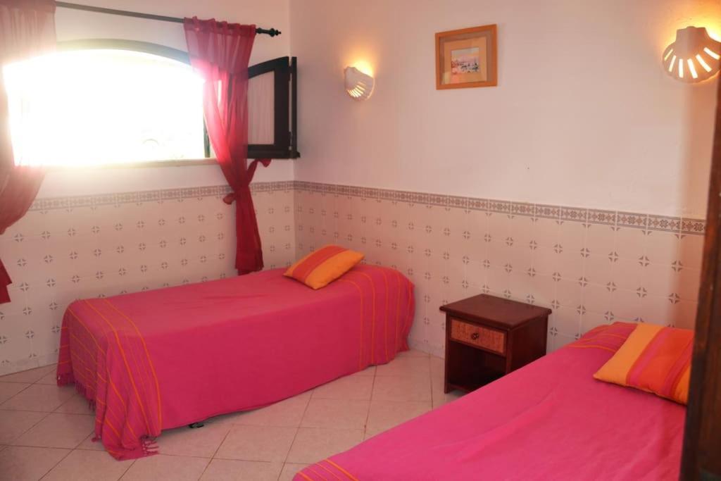 Carvoeiro Apartment - Walk To Beach Екстер'єр фото